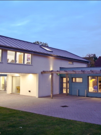 7 COURT MEWS